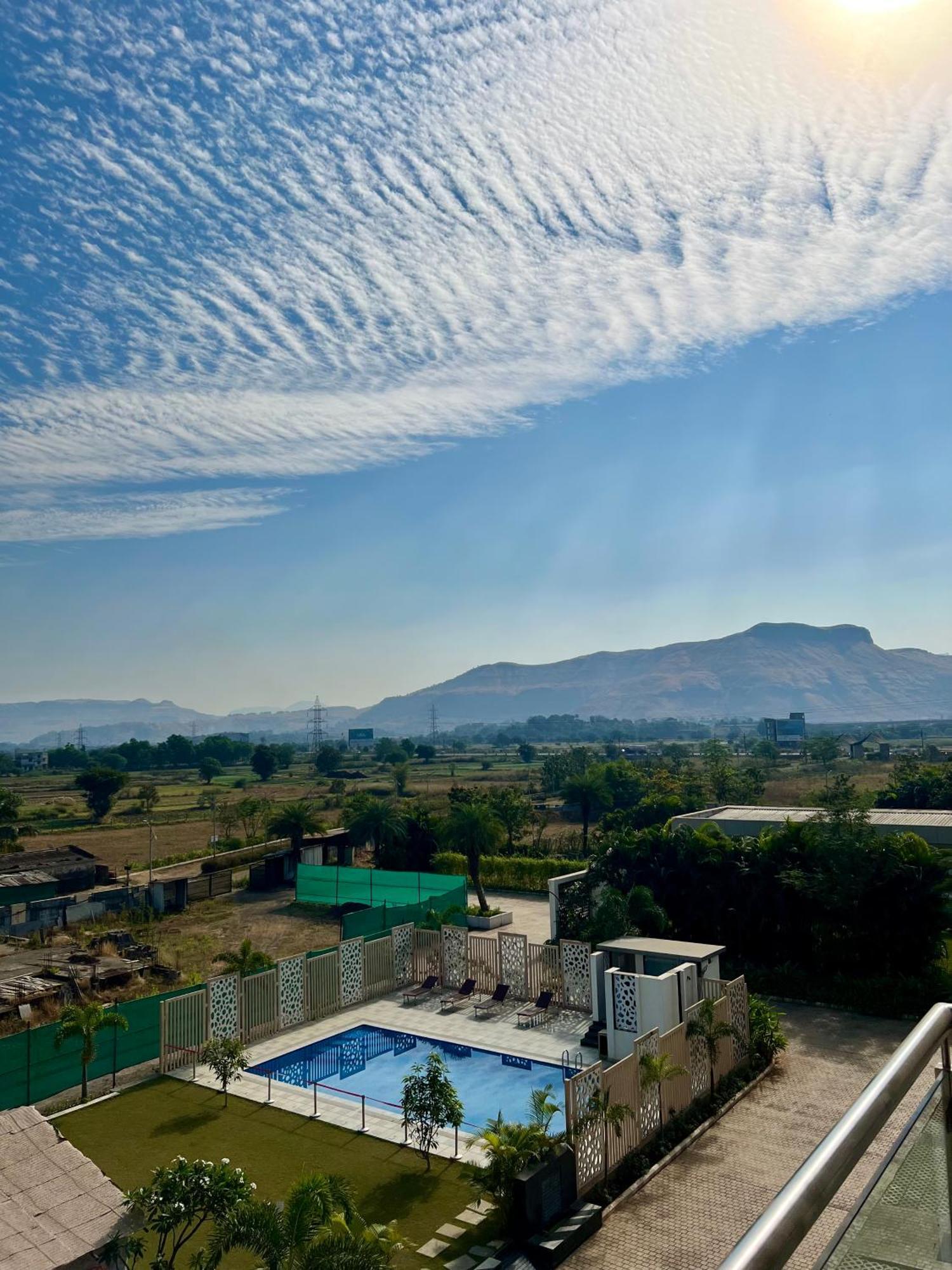 Capetown Resort Igatpuri Esterno foto