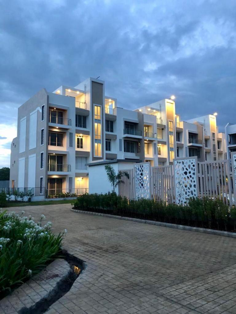 Capetown Resort Igatpuri Esterno foto
